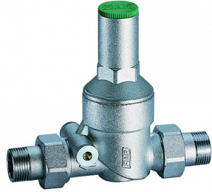 Редуктор 3/4", НР-НР, без манометра, хромированный FAR