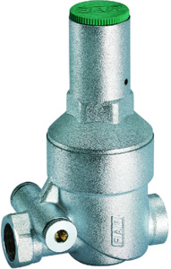 Редуктор 3/4", ВР-ВР, хромированный, без манометра FAR